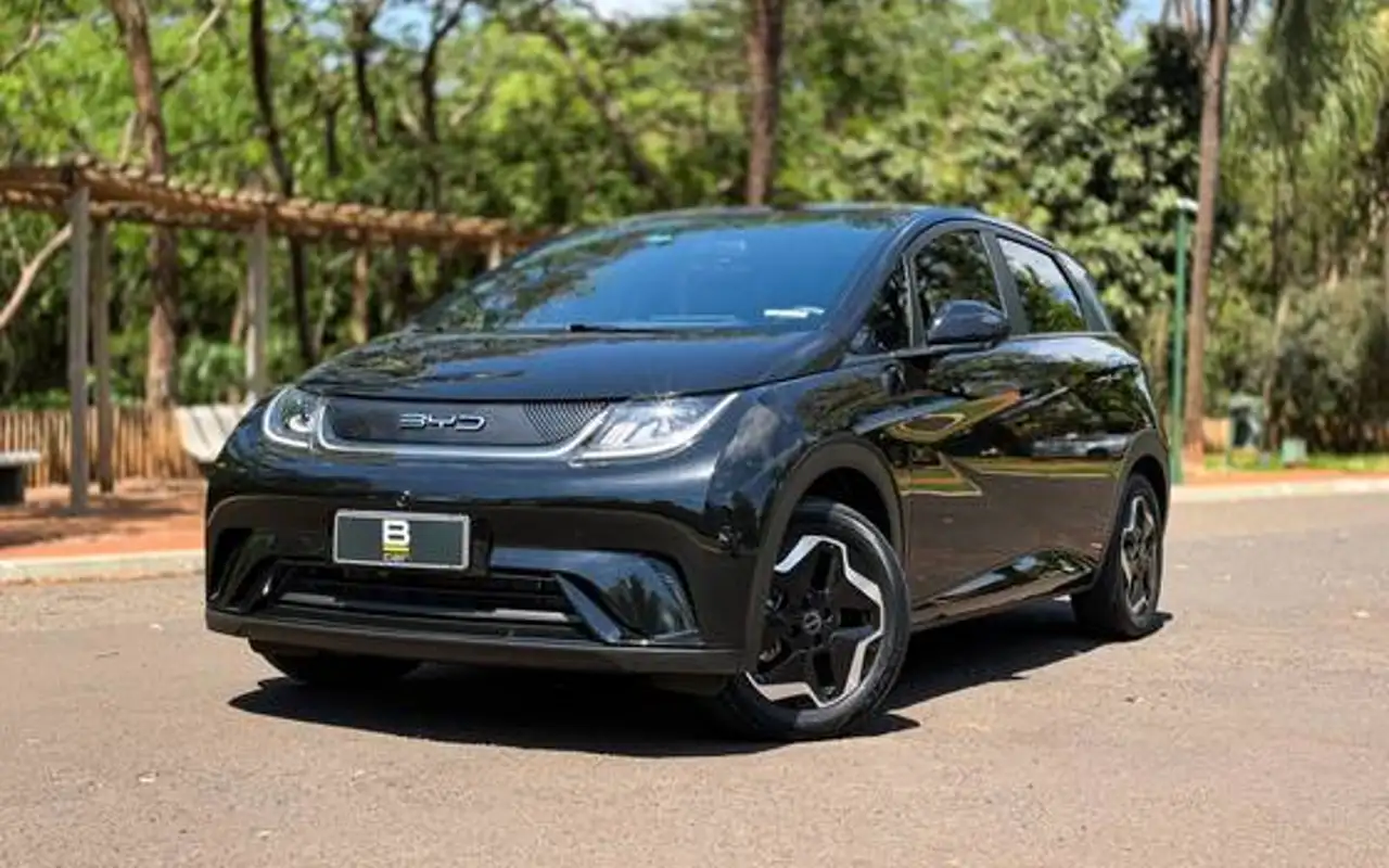 BYD DOLPHIN 44,9 KW ELÉTRICO GS — foto 1 de 9