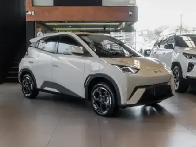 BYD DOLPHIN MINI 38 KW ELÉTRICO GL em Fortaleza, CE