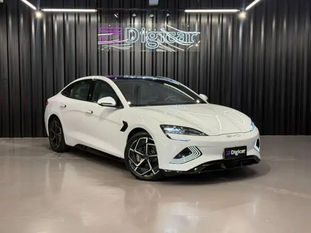 BYD SEAL 82,5 KW ELÉTRICO AWD em Lajeado, RS