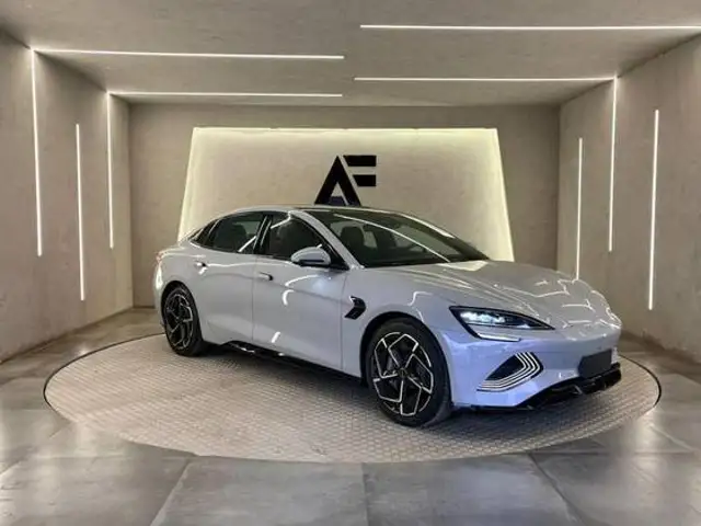 BYD SEAL 82,5 KW ELÉTRICO AWD em Brasília, DF