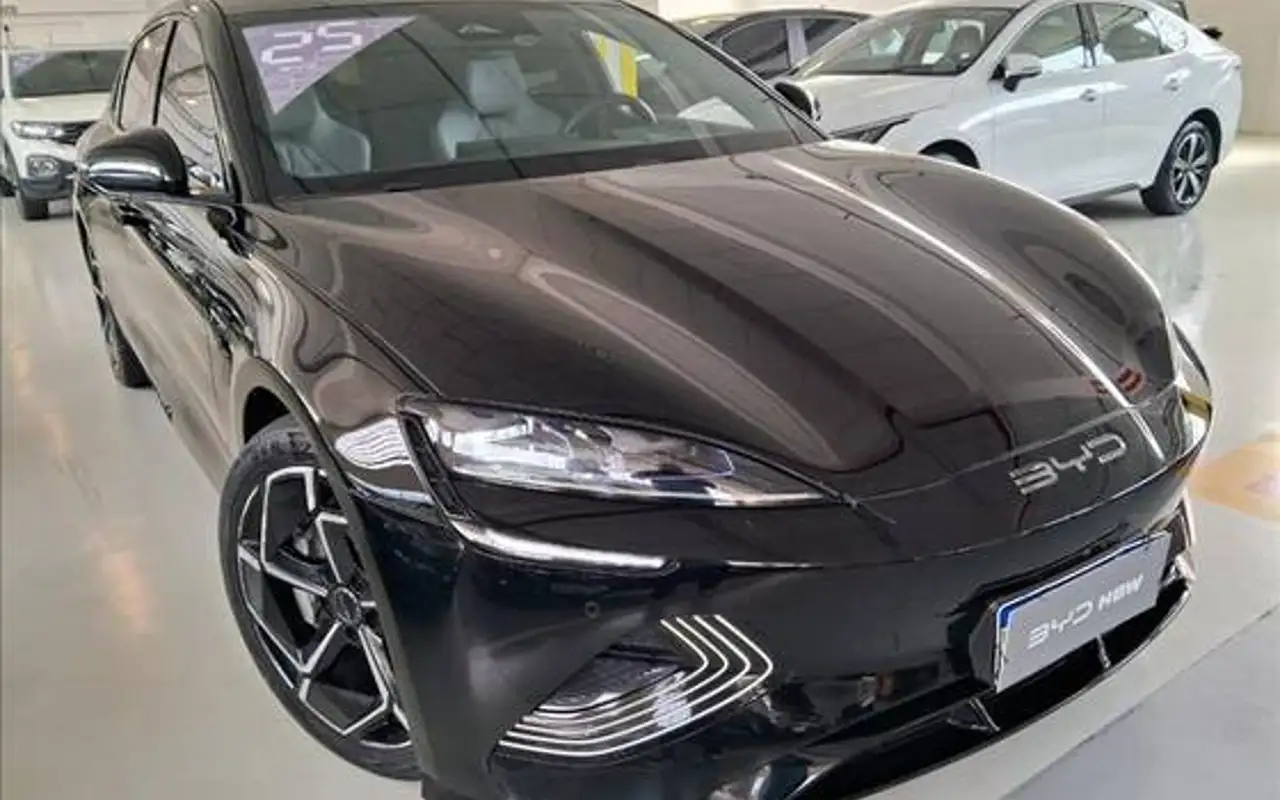 BYD SEAL 82,5 KW ELÉTRICO AWD — foto 1 de 20