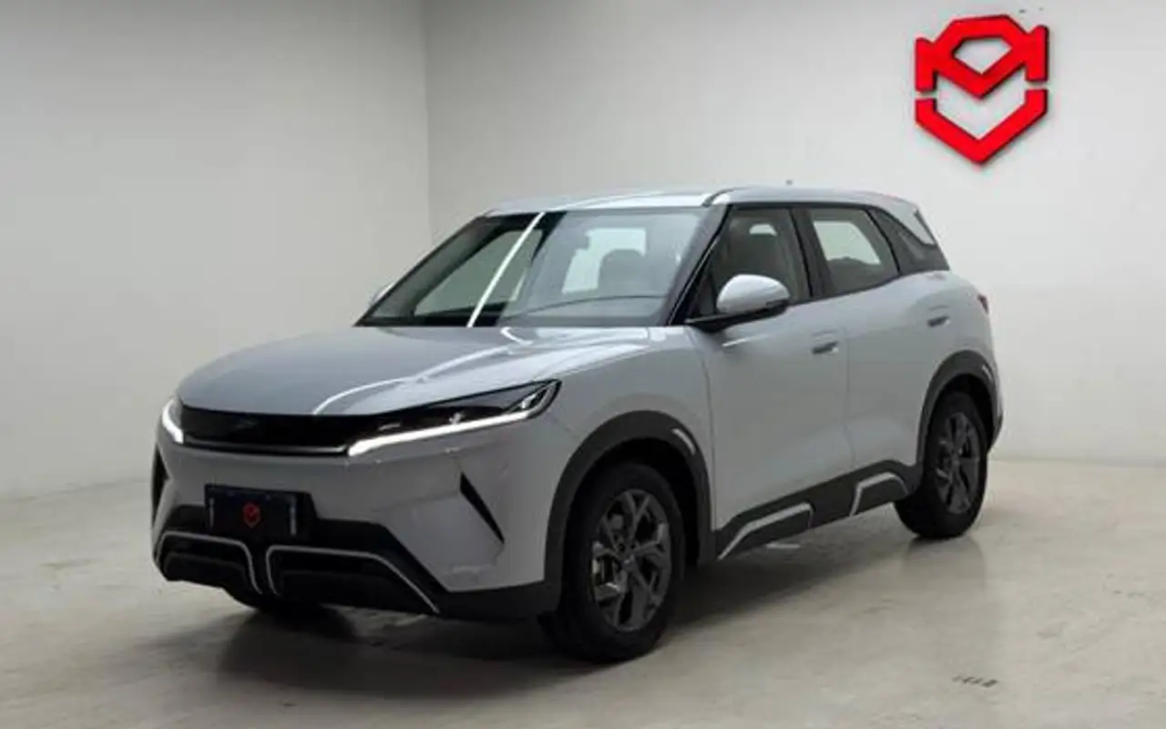 BYD YUAN PRO 45,1 KW ELÉTRICO — foto 1 de 17