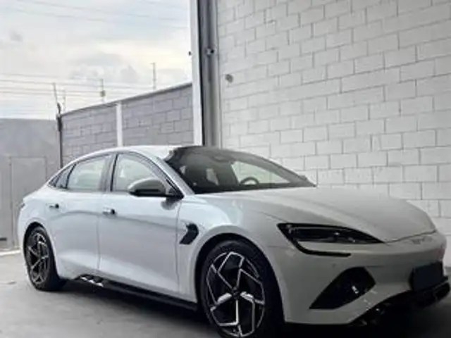 BYD SEAL 82,5 KW ELÉTRICO AWD em Mogi das Cruzes, SP