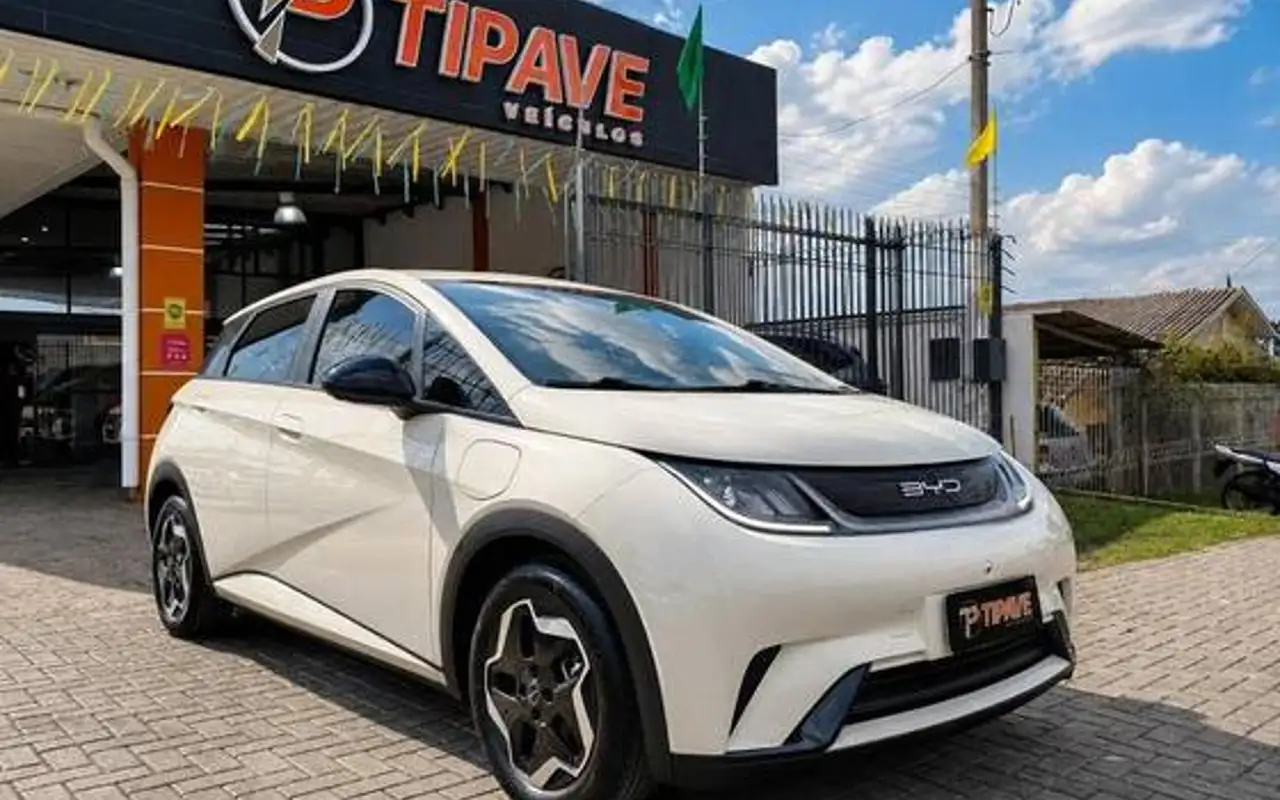 BYD DOLPHIN 44,9 KW ELÉTRICO — foto 1 de 13