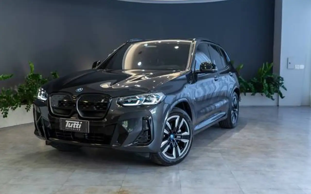 BMW iX3 ELÉTRICO M SPORT — foto 1 de 18