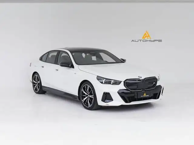 BMW i5 ELÉTRICO XDRIVE60 M SPORT em Curitiba, PR