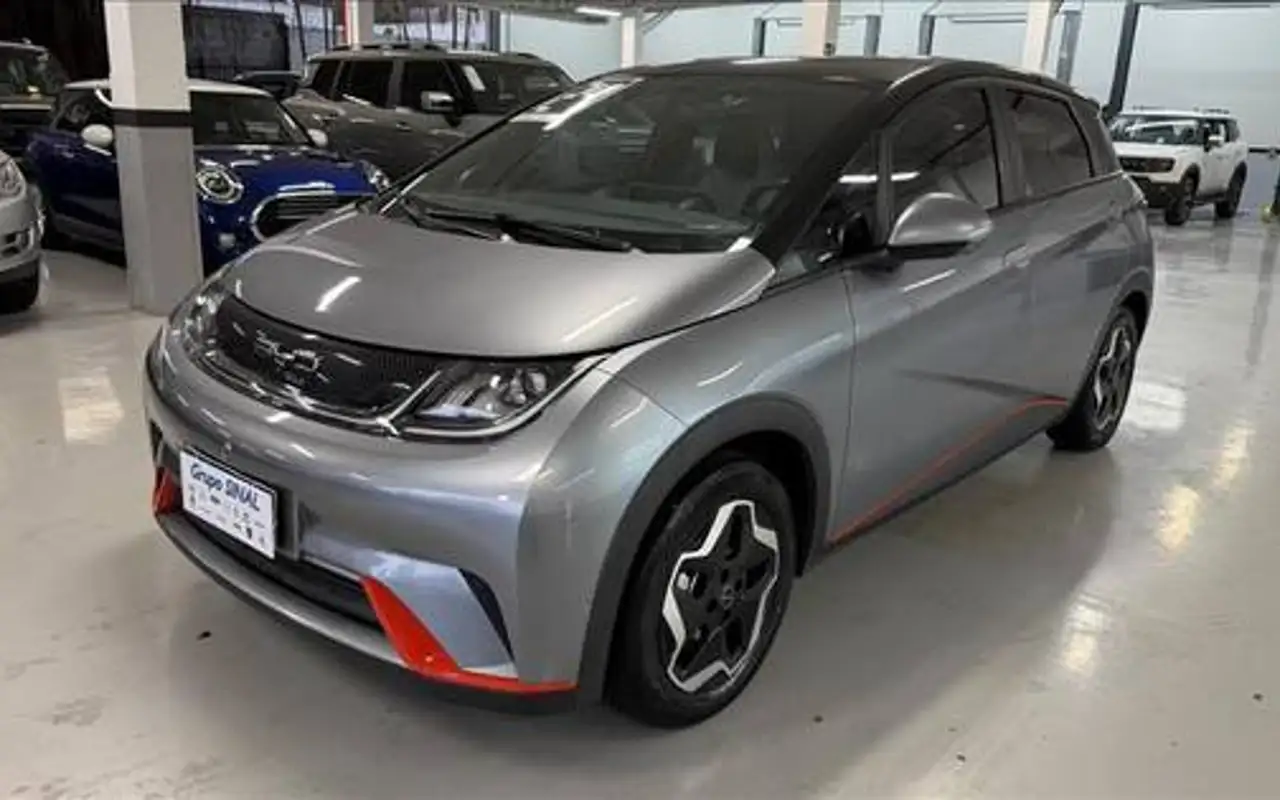 BYD DOLPHIN 44,9 KW ELÉTRICO — foto 1 de 20