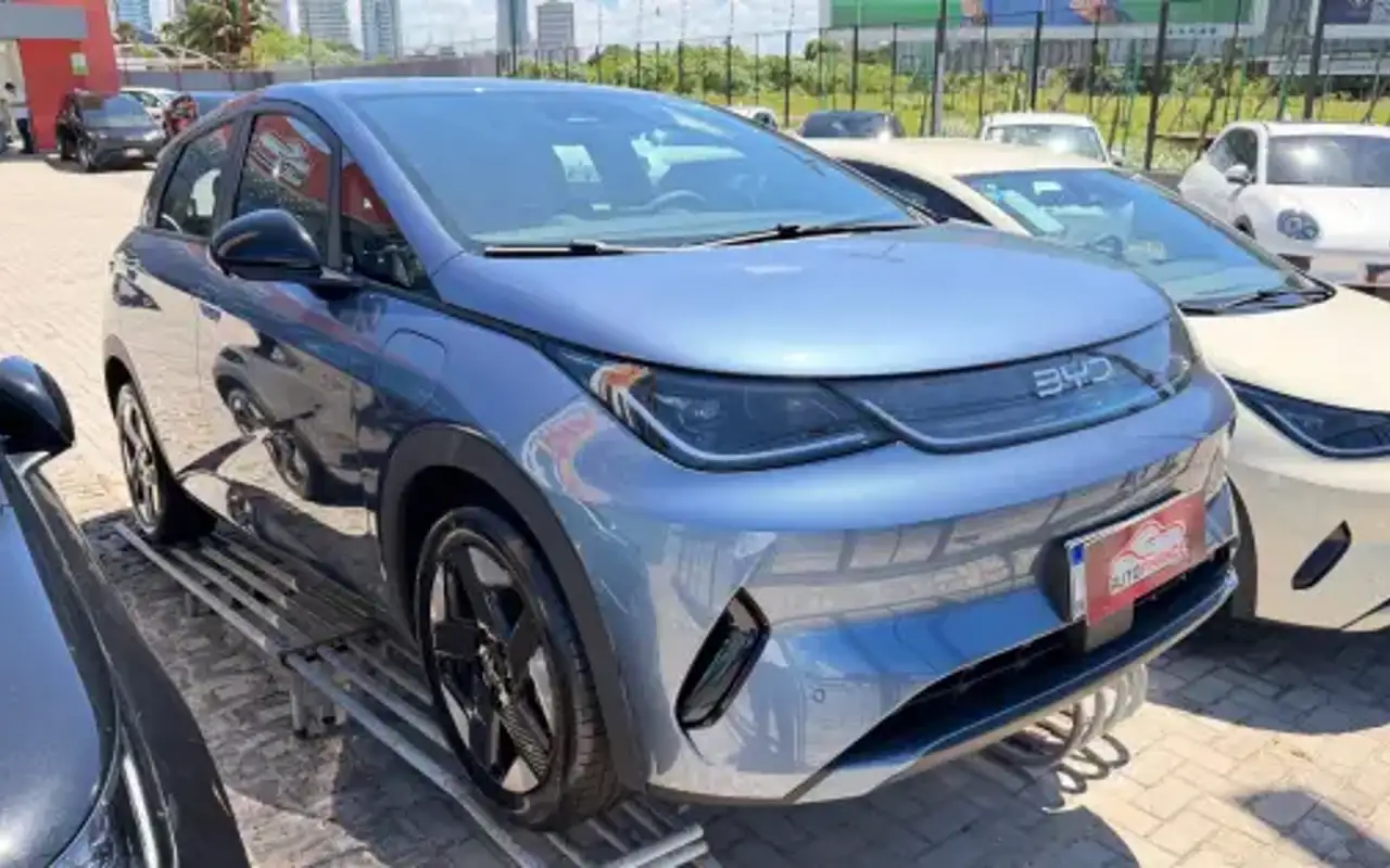 BYD DOLPHIN 45,1 KW ELÉTRICO SE — foto 1 de 18