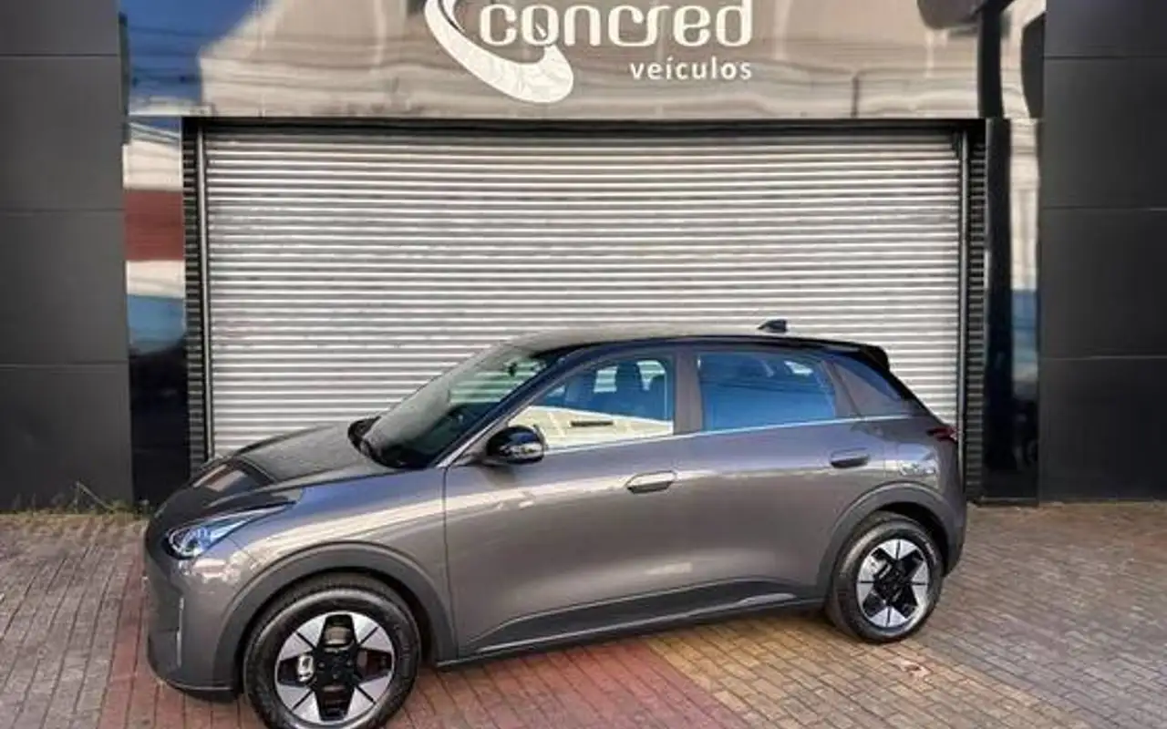 GEELY EX2 39,4 KW ELÉTRICO MAX — foto 1 de 19