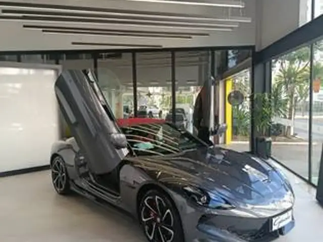 MG CYBERSTER 77 KW ELÉTRICO GT AWD em Goiânia, GO