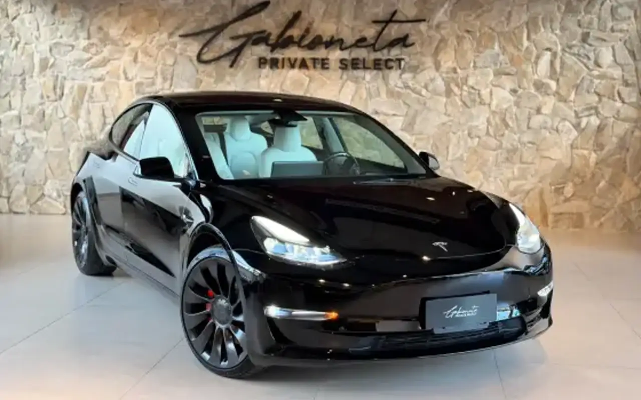 TESLA MODEL 3 ELÉTRICO AWD LONG RANGE PERFORMANCE — foto 1 de 20