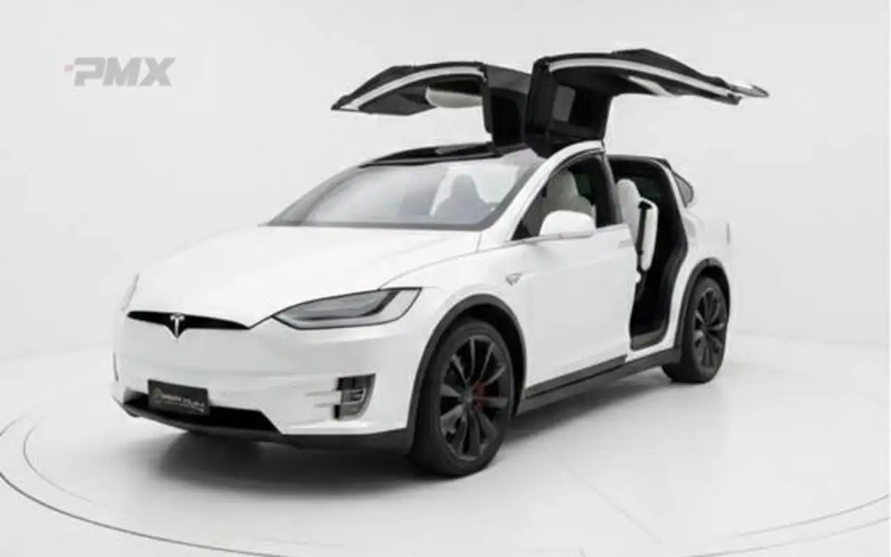 TESLA MODEL X P100D AWD ELÉTRICO — foto 1 de 16