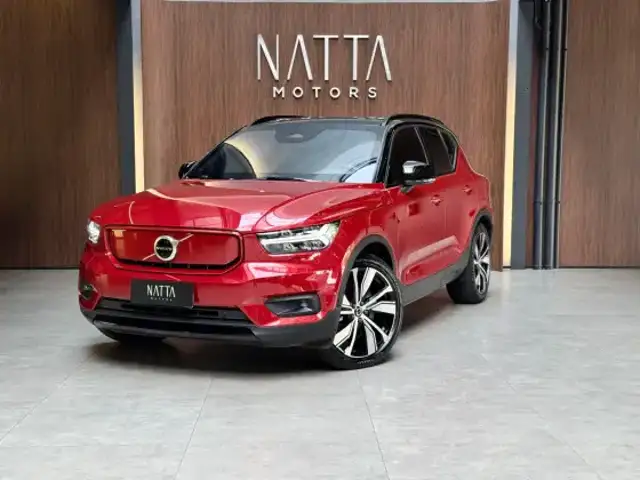 VOLVO XC40 P8 RECHARGE ELECTRIC BEV PURE AWD em São Paulo, SP
