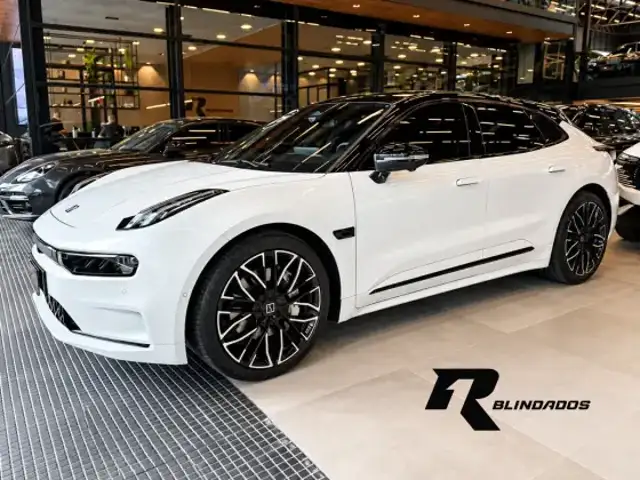ZEEKR 001 100 KW ELÉTRICO FLAGSHIP AWD em São Paulo, SP