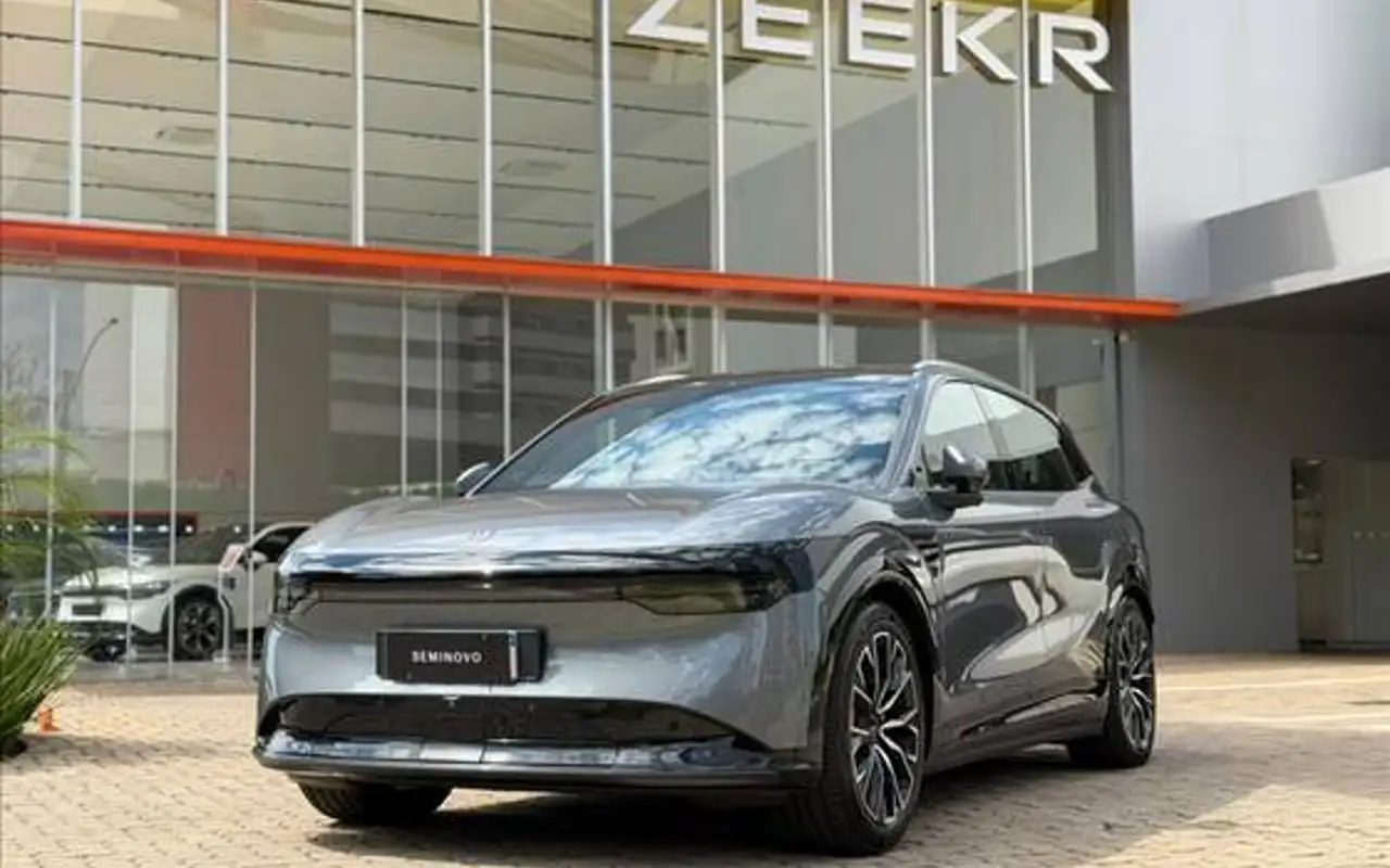 ZEEKR 7X 100 KW ELÉTRICO FLAGSHIP AWD — foto 1 de 9