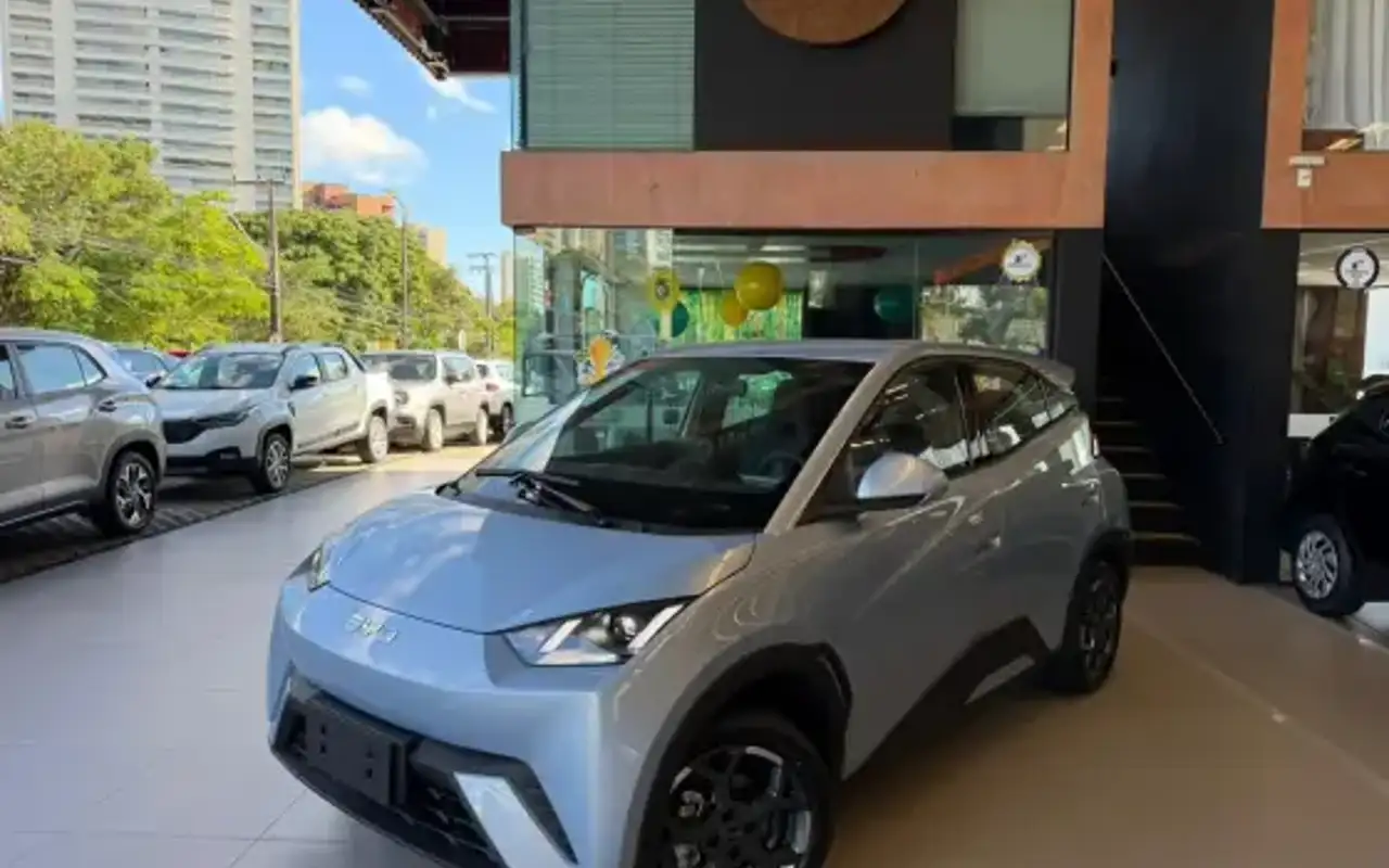 BYD DOLPHIN MINI 38 KW ELÉTRICO GL — foto 1 de 14