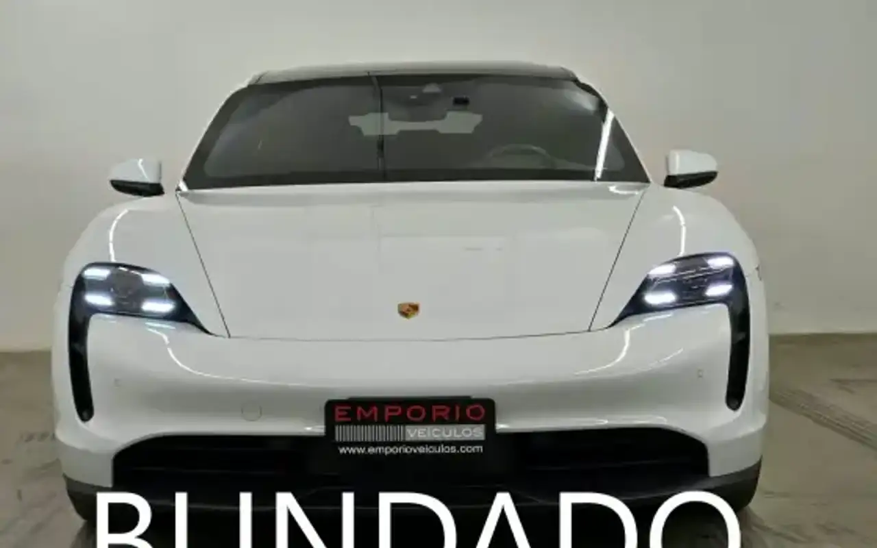 PORSCHE TAYCAN 4S ELÉTRICO — foto 1 de 12