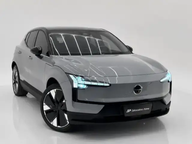 VOLVO EX30 69 KW ELÉTRICO ULTRA em Cuiabá, MT