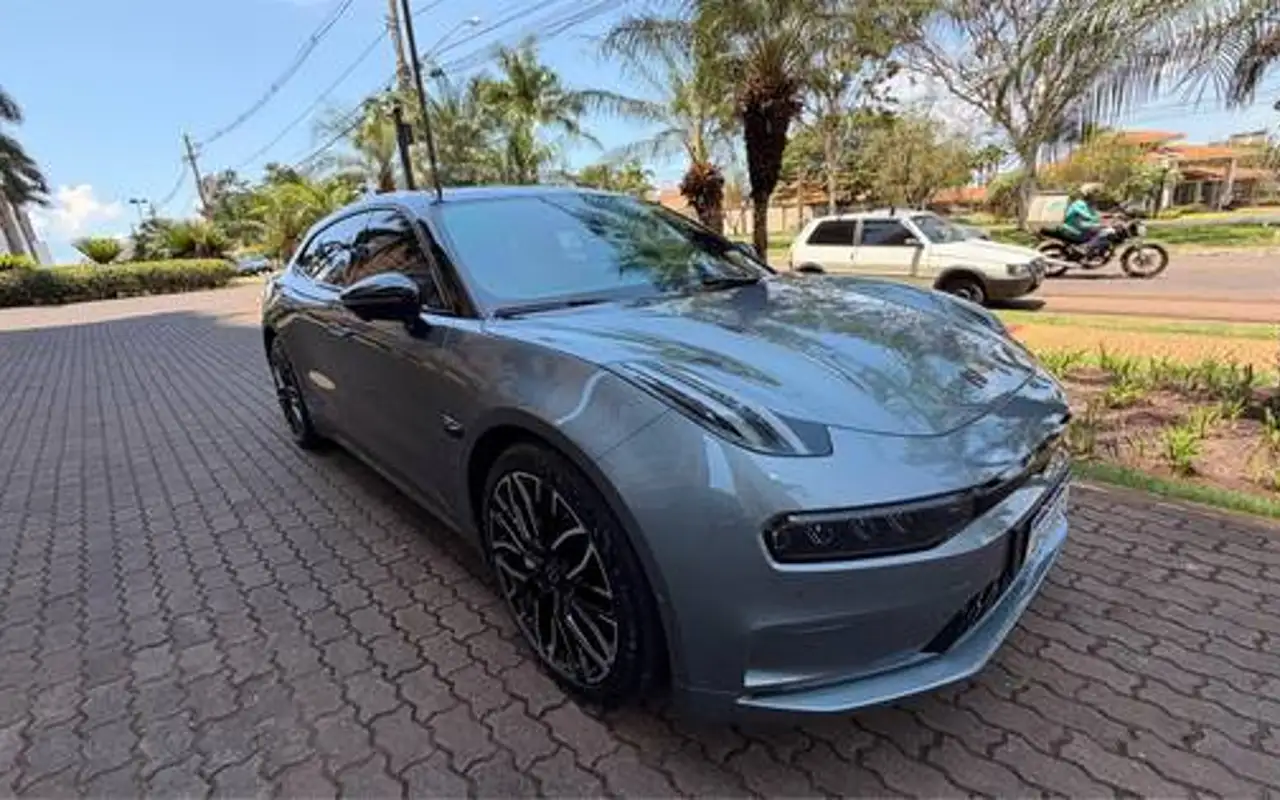 ZEEKR 001 100 KW ELÉTRICO FLAGSHIP AWD — foto 1 de 8