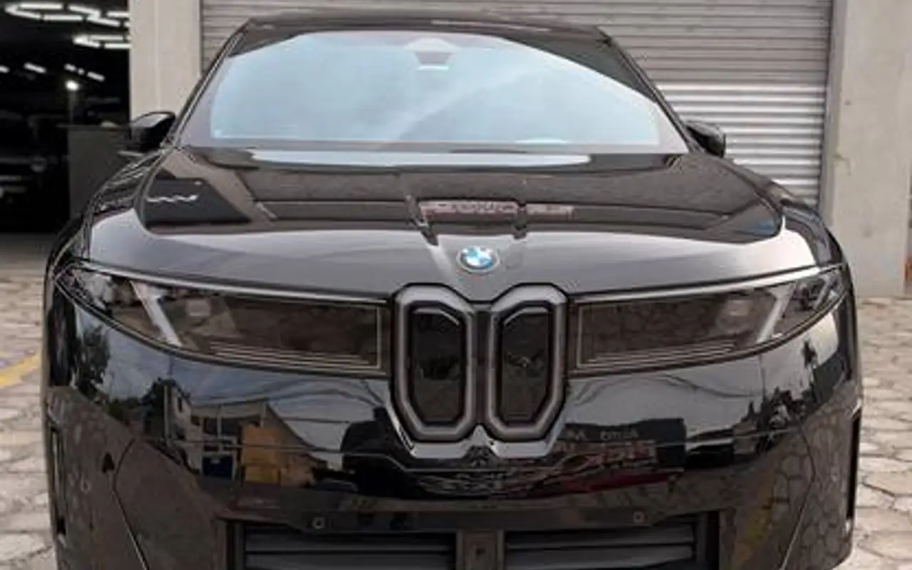 BMW iX3 108,7 KW ELÉTRICO 50 XDRIVE — foto 1 de 7