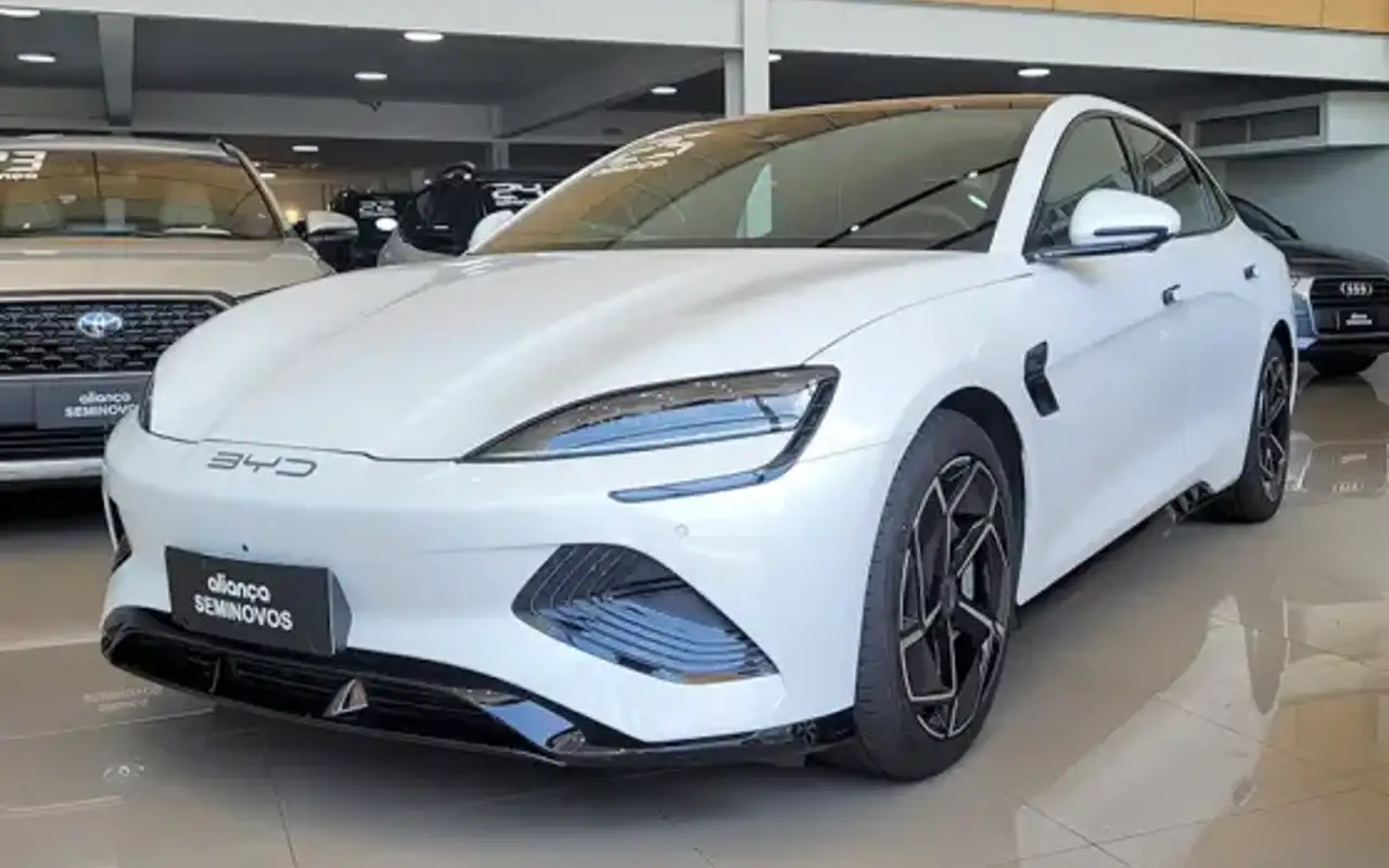 BYD SEAL 82,5 KW ELÉTRICO AWD — foto 1 de 10
