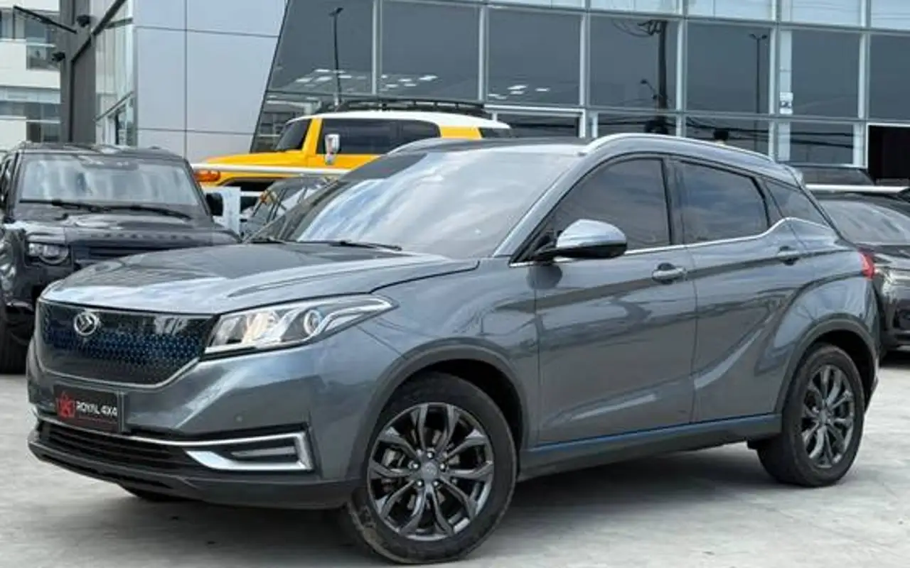 SERES 3 53 KW BEV — foto 1 de 12