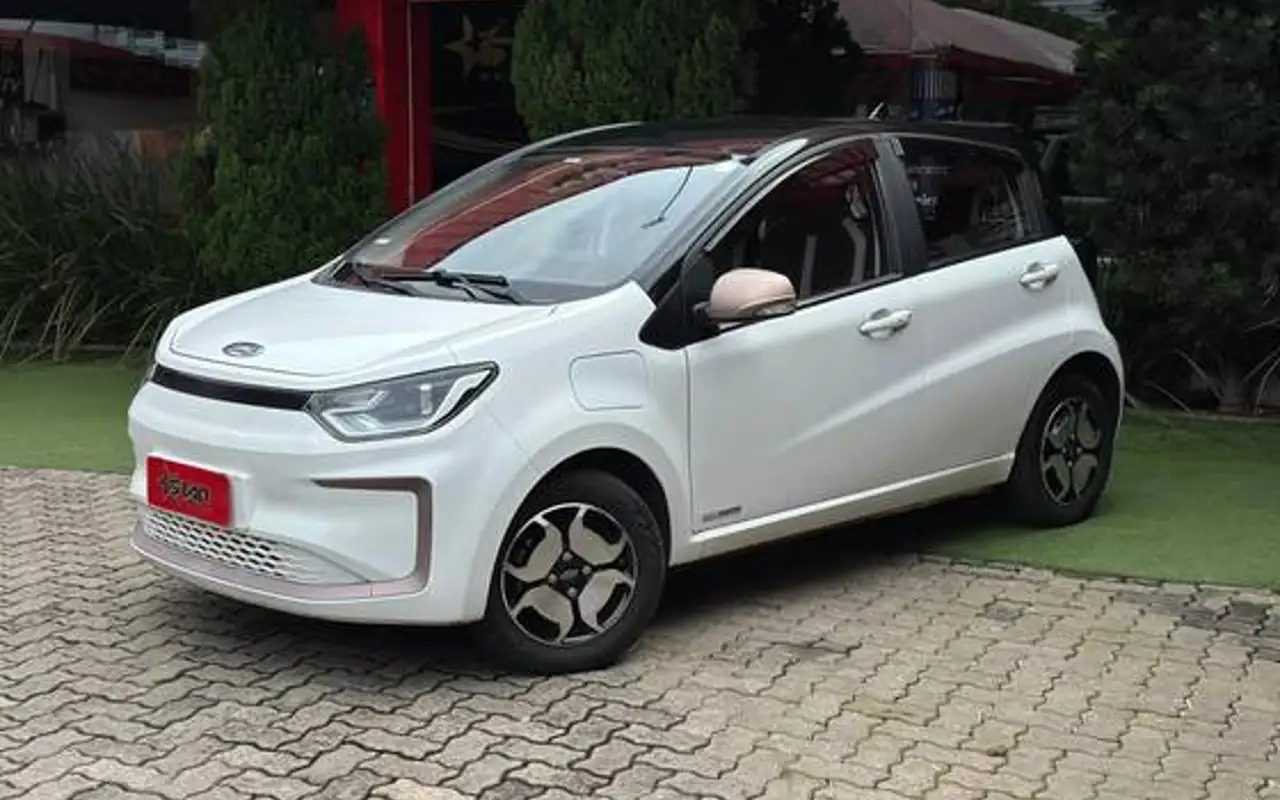JAC E-JS1 ELÉTRICO AUTOMÁTICO — foto 1 de 15