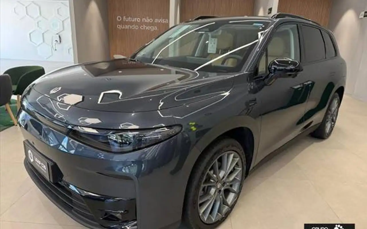 LEAPMOTOR C10 69,9 KW BEV — foto 1 de 15