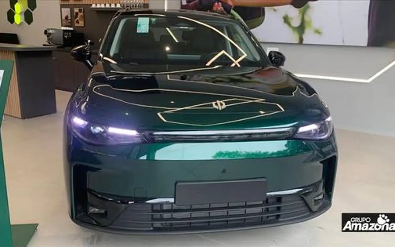 LEAPMOTOR C10 69,9 KW BEV — foto 1 de 8