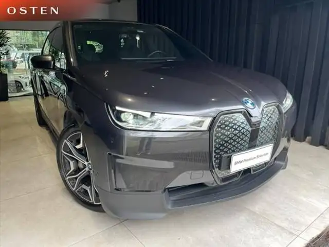 BMW iX ELÉTRICO XDRIVE40 em Santos, SP