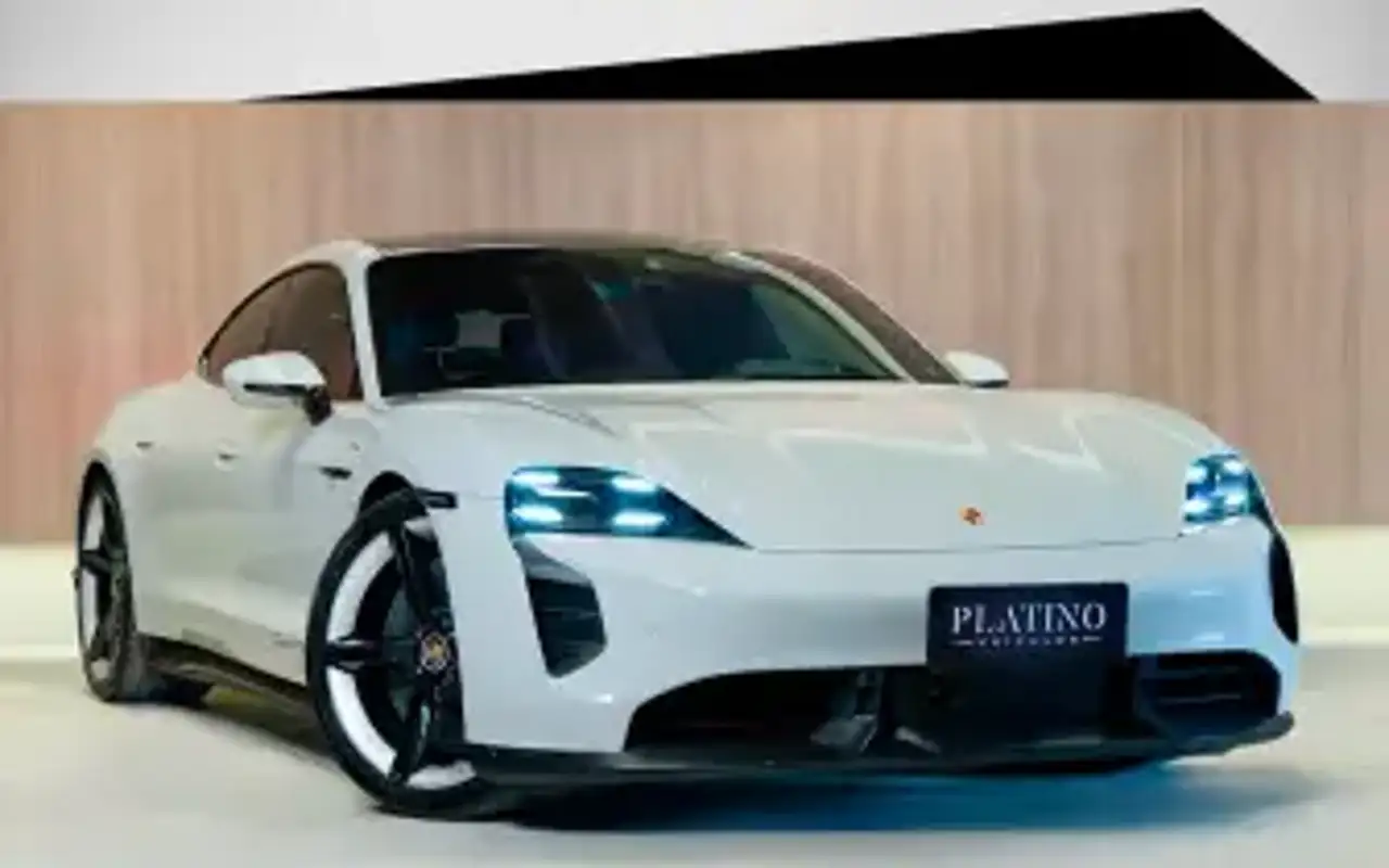 PORSCHE TAYCAN TURBO S ELÉTRICO — foto 1 de 15
