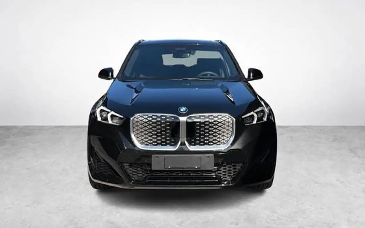 BMW iX1 ELÉTRICO XDRIVE30 M SPORT — foto 1 de 5