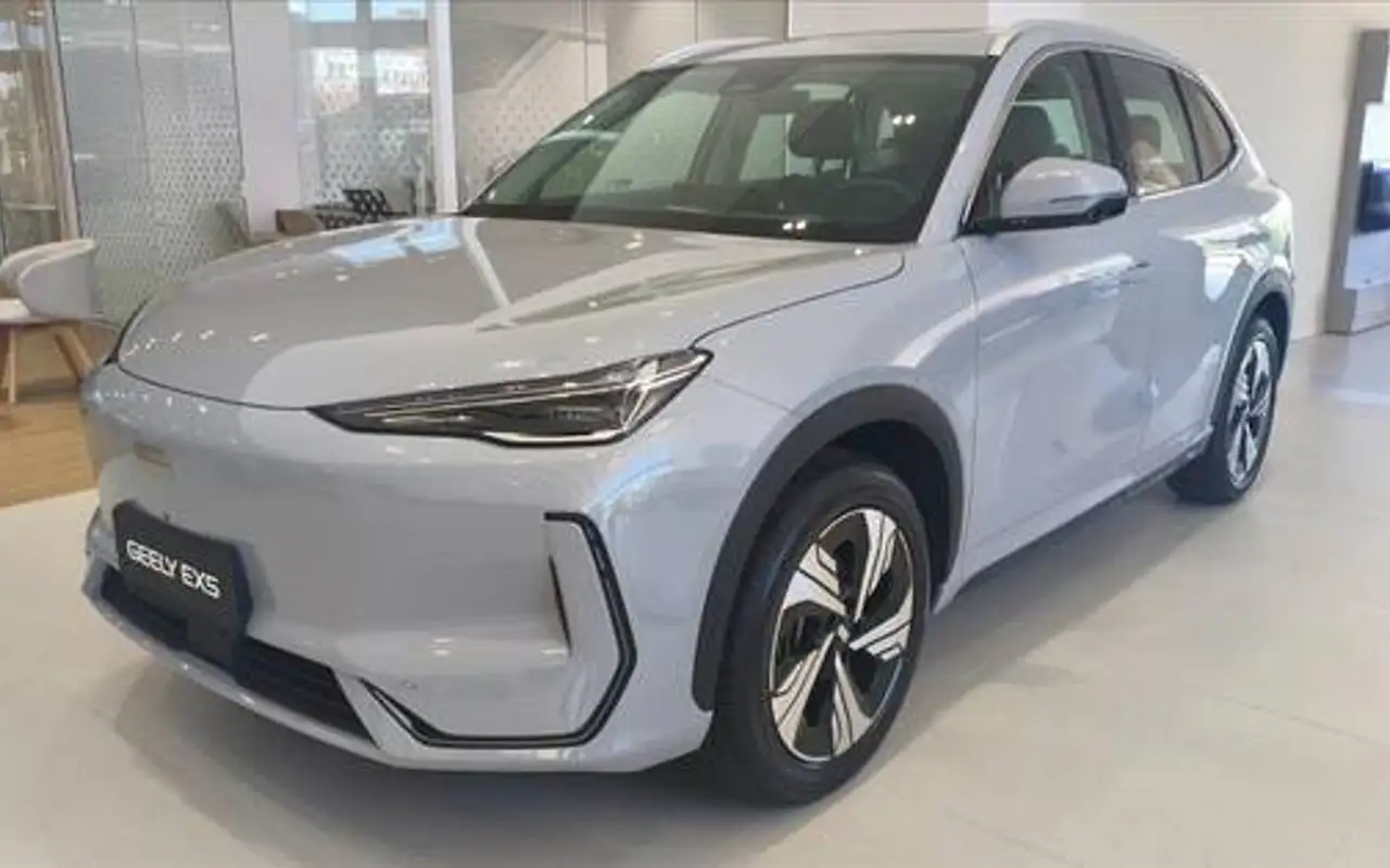 GEELY EX5 60,22 KW ELÉTRICO MAX — foto 1 de 19