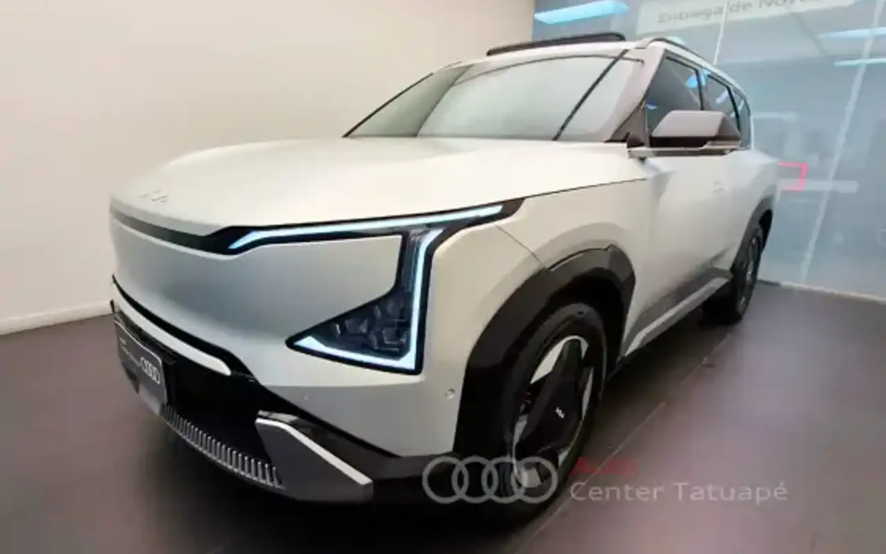 KIA EV5 88,16 KW ELÉTRICO LAND — foto 1 de 20