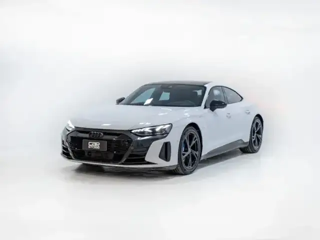 AUDI E-TRON GT ELÉTRICO SPORTBACK QUATTRO em Fortaleza, CE