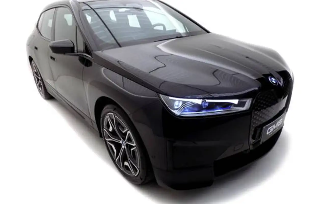 BMW iX ELÉTRICO XDRIVE40 — foto 1 de 16
