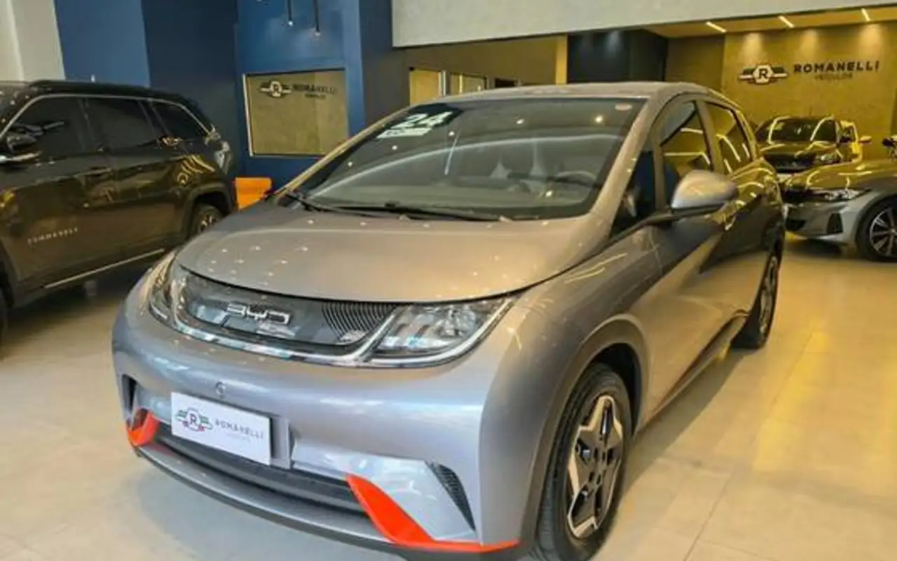 BYD DOLPHIN 44,9 KW ELÉTRICO — foto 1 de 17