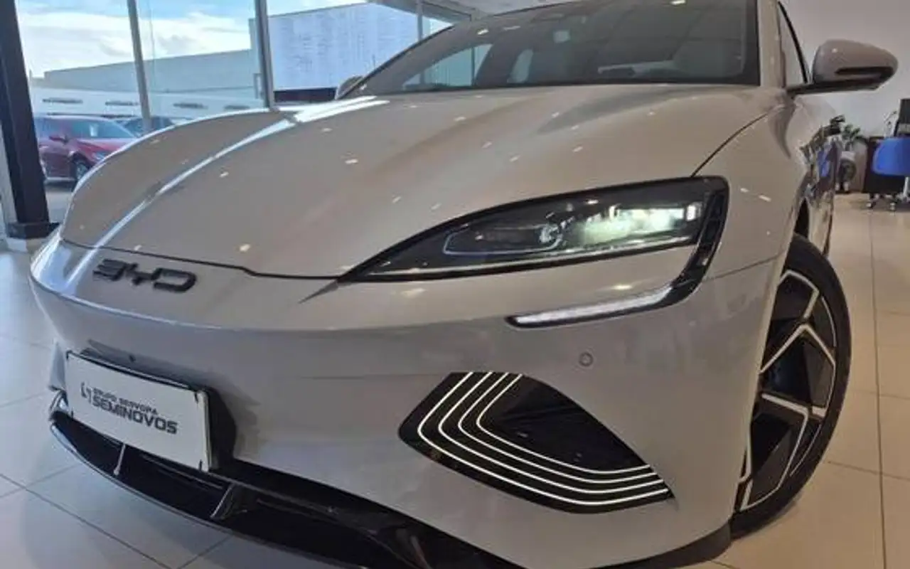 BYD SEAL 82,5 KW ELÉTRICO AWD — foto 1 de 20