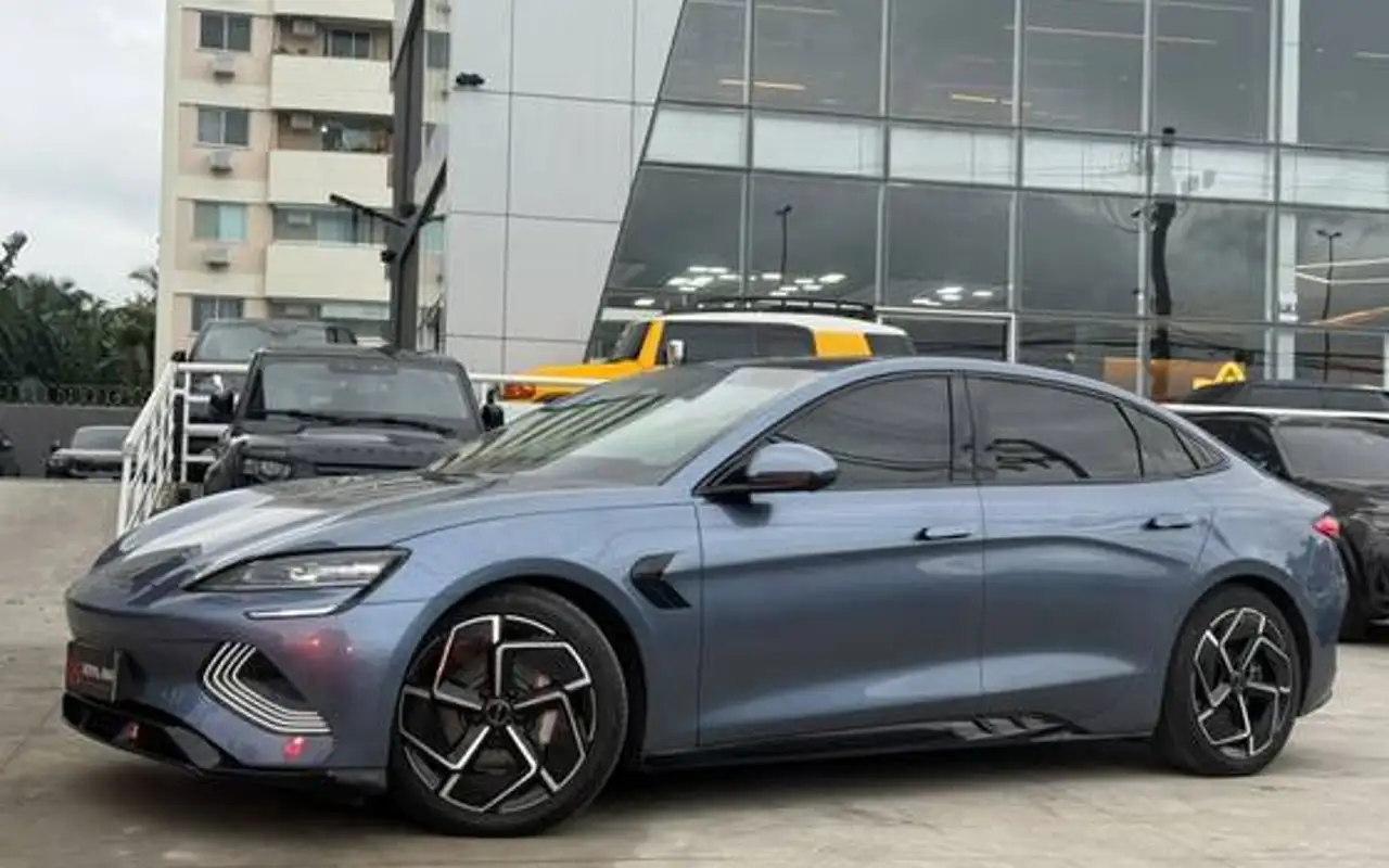 BYD SEAL 82,5 KW ELÉTRICO AWD — foto 1 de 11