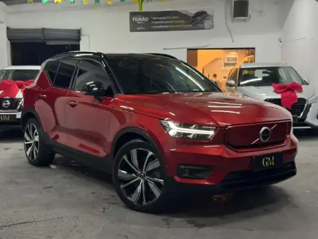 VOLVO XC40 P8 RECHARGE ELECTRIC BEV PURE AWD em Jaboatão dos Guararapes, PE