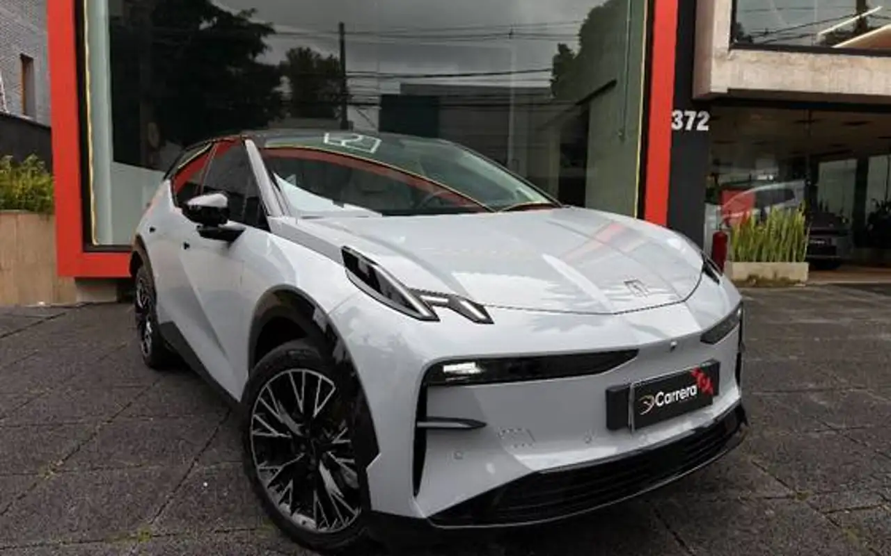 ZEEKR X 66 KW ELÉTRICO FLAGSHIP AWD — foto 1 de 11