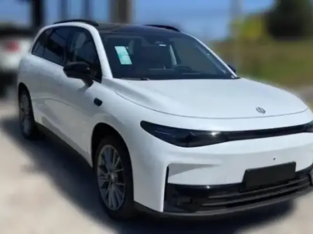 LEAPMOTOR C10 69,9 KW BEV em Guarulhos, SP