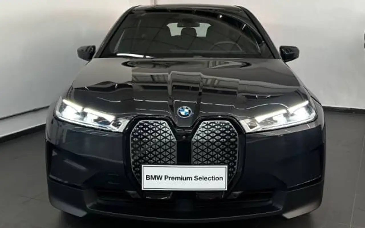 BMW iX ELÉTRICO XDRIVE40 — foto 1 de 20