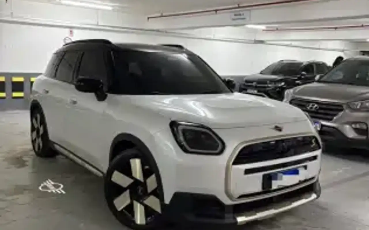MINI COUNTRYMAN 66,45 KW ELÉTRICO SE TOP ALL4 — foto 1 de 9