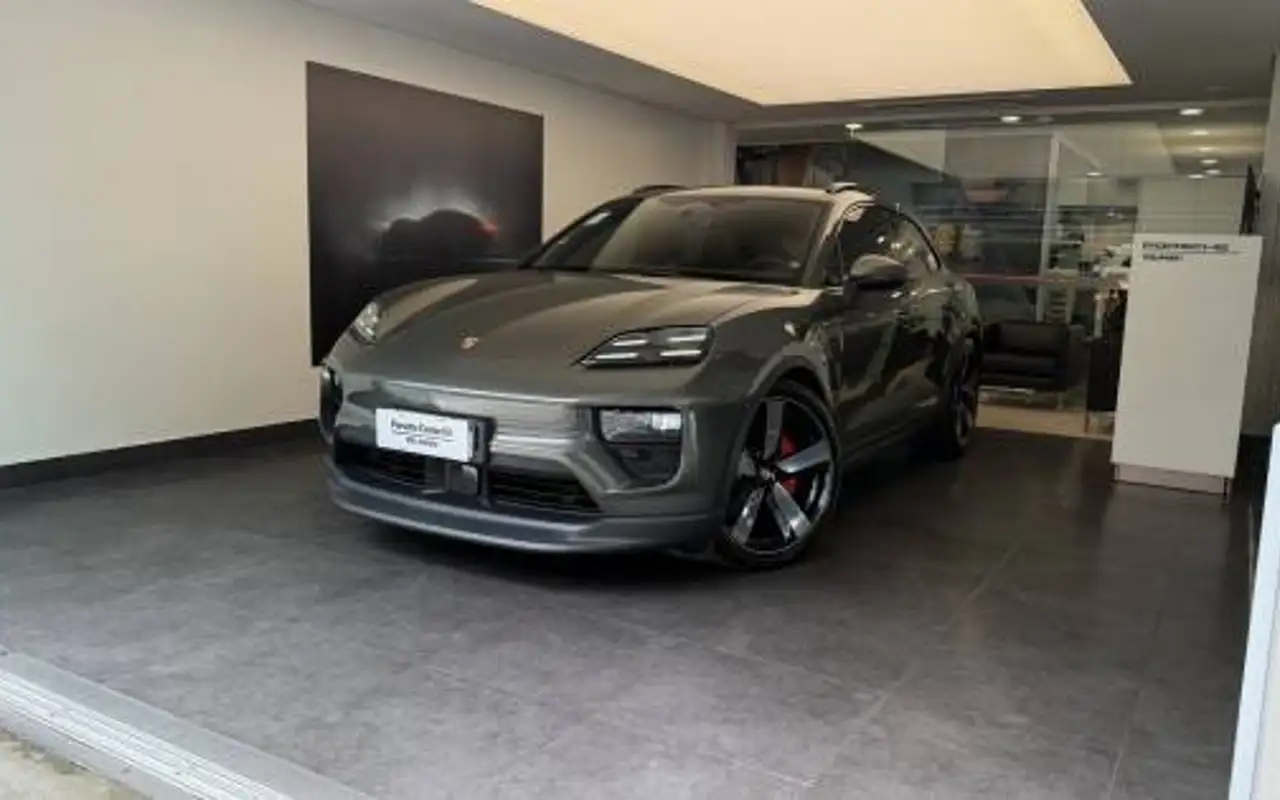PORSCHE MACAN 4S ELÉTRICO — foto 1 de 20