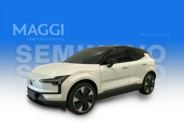 VOLVO EX30 69 KW ELÉTRICO ULTRA em Registro, SP