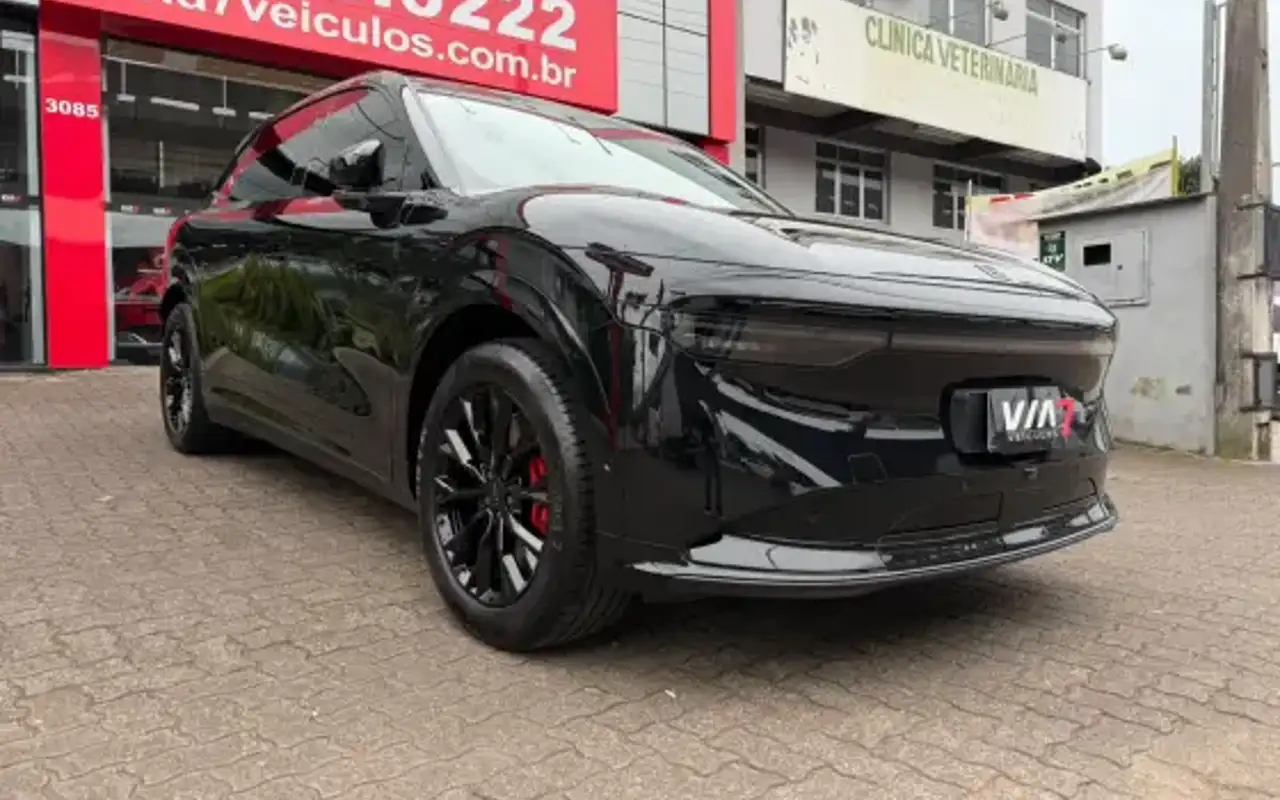ZEEKR 7X 100 KW ELÉTRICO PREMIUM — foto 1 de 16