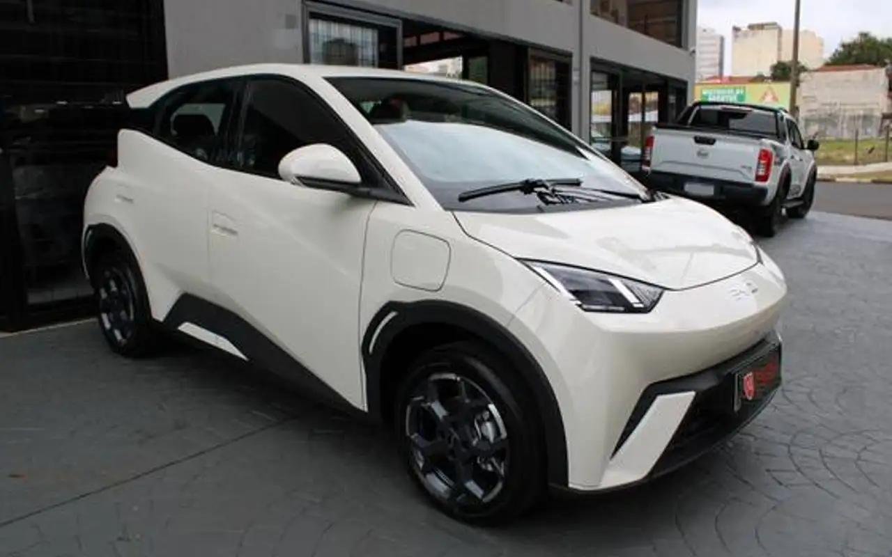 BYD DOLPHIN MINI 38 KW ELÉTRICO GS — foto 1 de 15