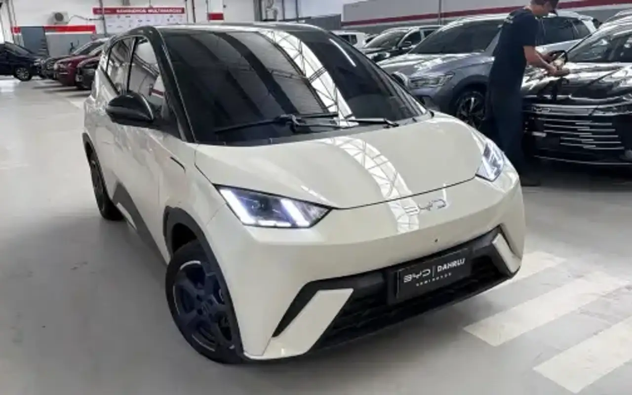 BYD DOLPHIN MINI 38 KW ELÉTRICO — foto 1 de 12