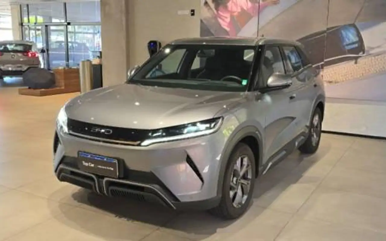 BYD YUAN PRO 45,1 KW ELÉTRICO — foto 1 de 15